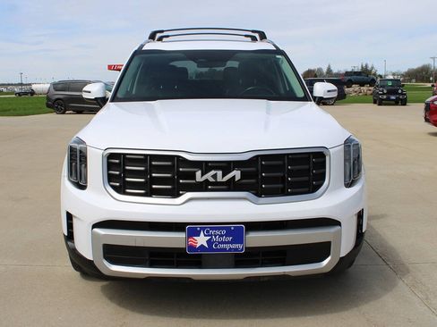 Used 2025 Kia Telluride S AWD/4WD image 2
