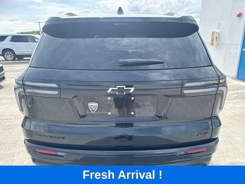 Used 2024 Chevrolet Traverse RS FWD image 22