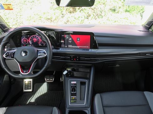 Used 2022 Volkswagen GTI Autobahn image 25