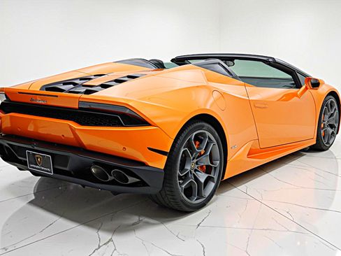 Used 2017 Lamborghini Huracan LP 610-4 AWD/4WD image 13
