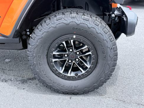 New 2026 Jeep Wrangler Unlimited Rubicon AWD/4WD image 34