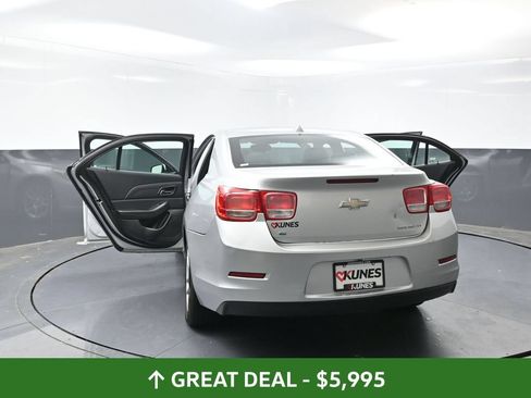Used 2014 Chevrolet Malibu LT FWD image 57