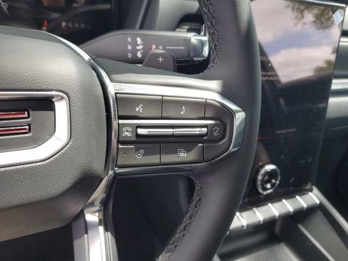 New 2026 GMC Terrain Elevation w/ Black Edition AWD/4WD image 27