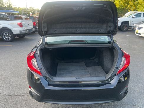 Used 2018 Honda Civic LX image 5