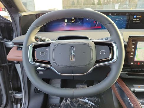 New 2026 Lincoln Nautilus Reserve image 23