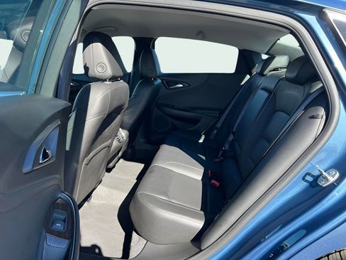 Used 2024 Chevrolet Malibu LT FWD image 11