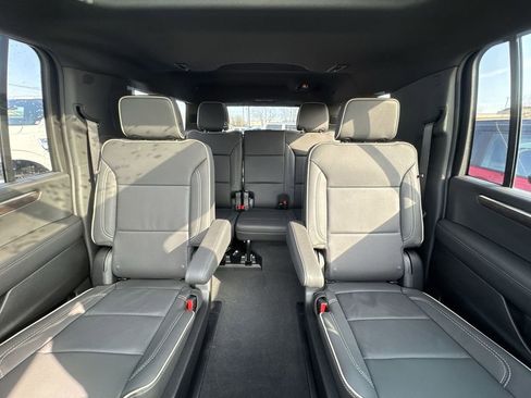 New 2026 Chevrolet Suburban Premier w/ Sun And Tow Package image 23