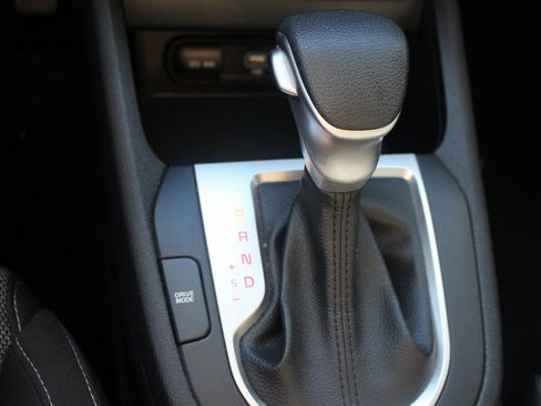 Certified 2023 Kia Forte LXS image 33