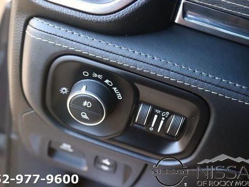 Used 2020 RAM 1500 Limited image 26