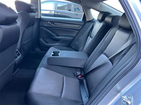 Used 2020 Honda Accord EX image 23