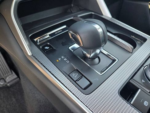 Certified 2024 MAZDA CX-90 Plug-In Hybrid w/ Preferred AWD/4WD image 19