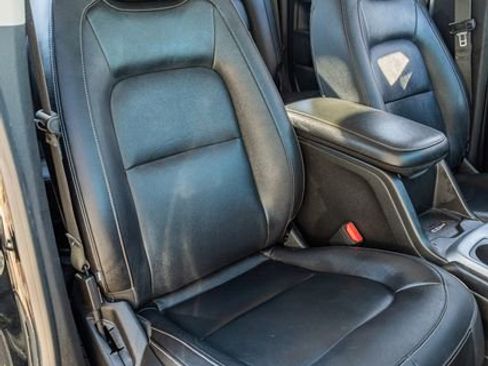 Used 2018 Chevrolet Colorado ZR2 image 46