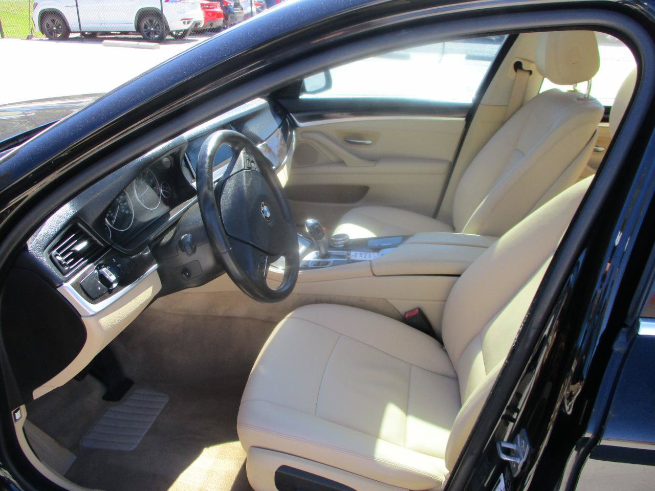 Used 2014 BMW 535i Sedan RWD image 16