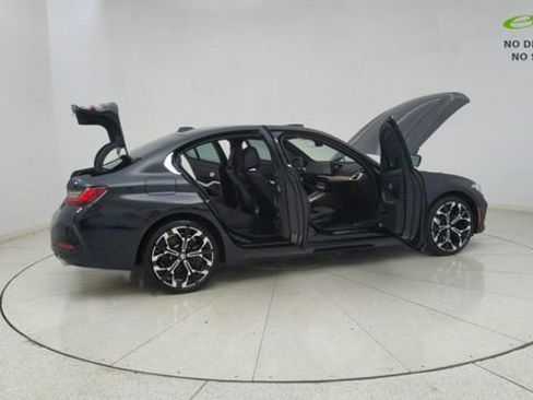 Used 2025 BMW 330i xDrive Sedan AWD/4WD image 71