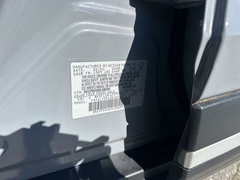 Used 2021 Nissan Kicks SR w/ SR Premium Package image 33