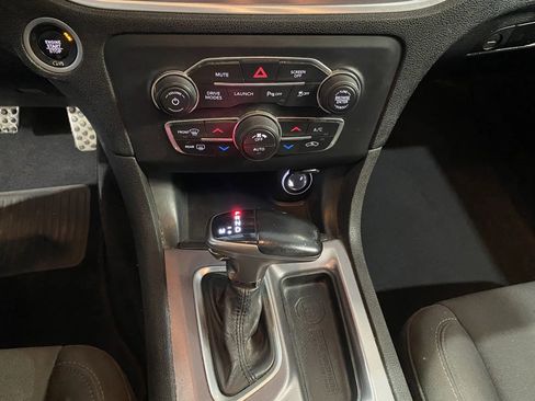 Used 2019 Dodge Charger Scat Pack w/ Navigation & Travel Group image 16