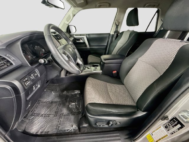 Certified 2022 Toyota 4Runner SR5 AWD/4WD image 22
