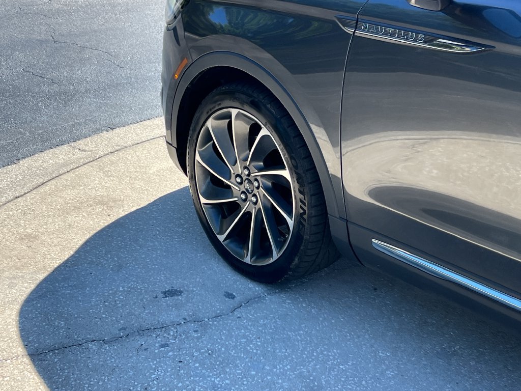 Used 2019 Lincoln Nautilus Reserve w/ Ultimate Package FWD image 26