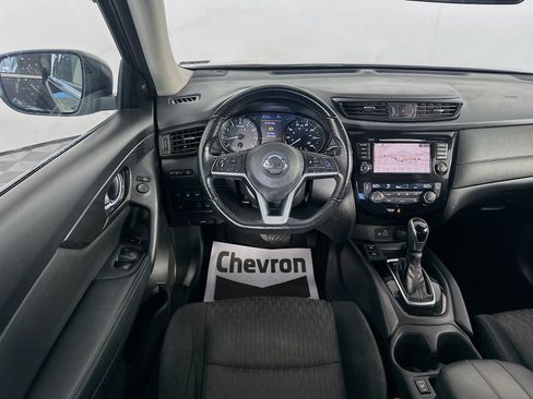 Used 2020 Nissan Rogue SV w/ Premium Package FWD image 23