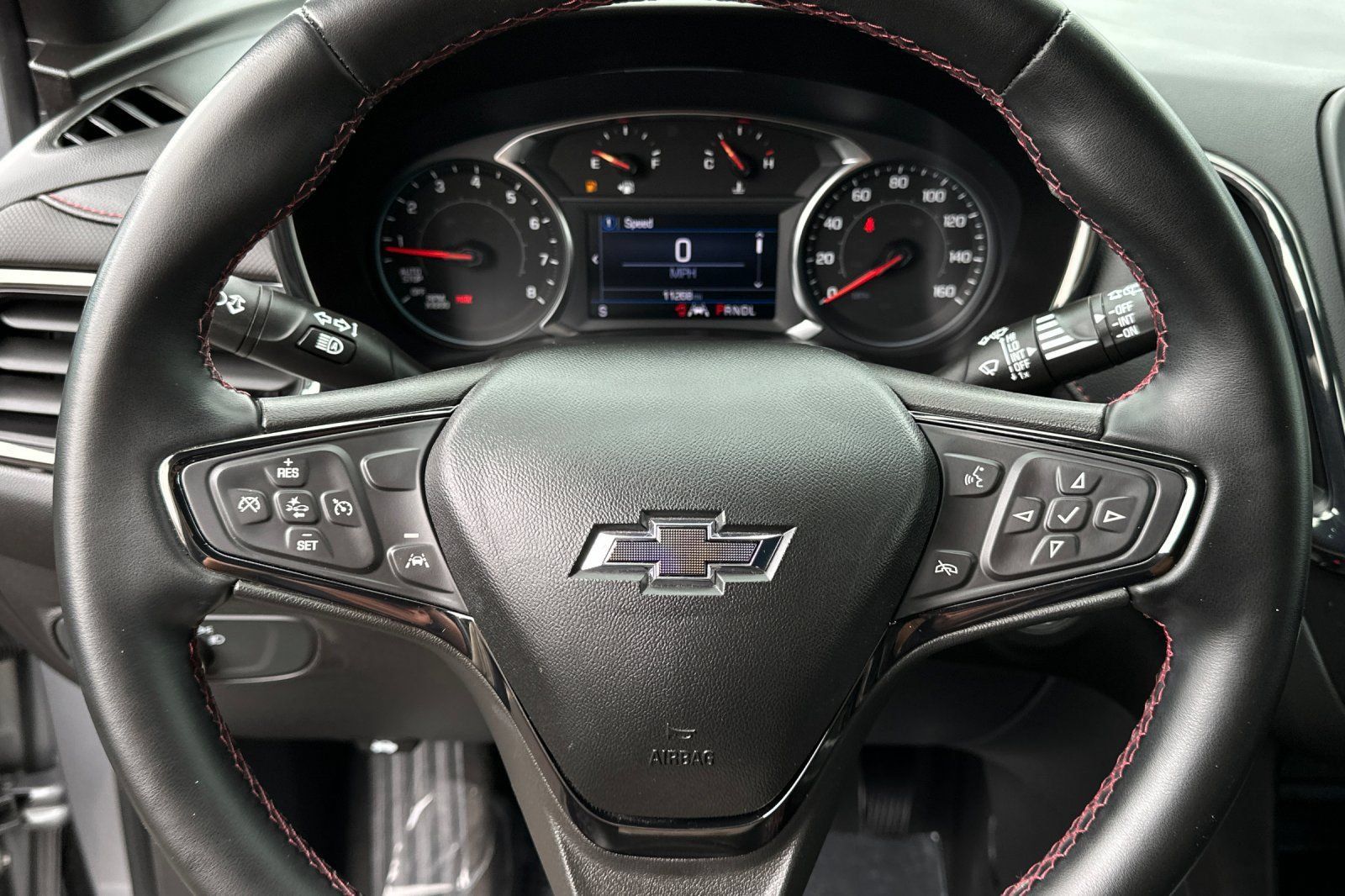 Used 2023 Chevrolet Equinox RS FWD image 30