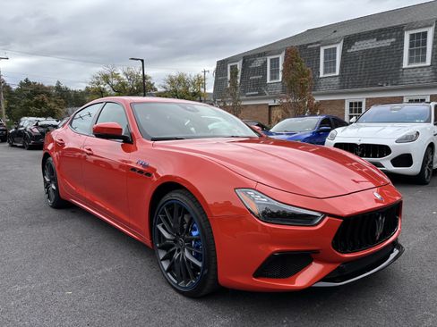 Used 2023 Maserati Ghibli F Tributo AWD/4WD image 7
