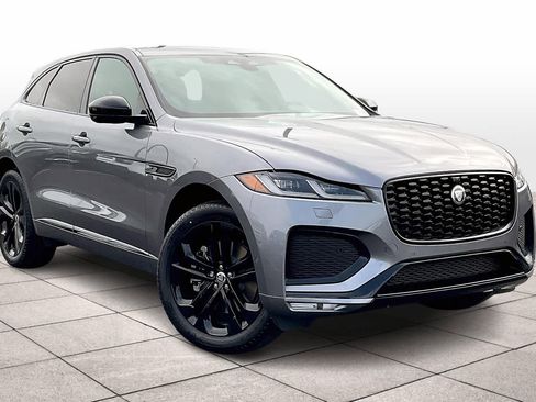 New 2026 Jaguar F-PACE R-Dynamic S image 2