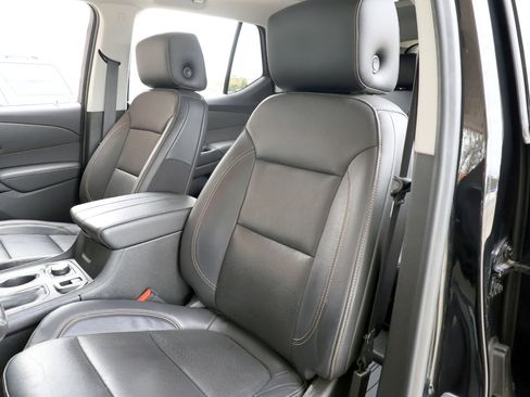 Used 2021 Chevrolet Traverse Premier w/ Redline Edition image 20