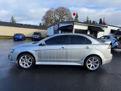 Used 2016 Mitsubishi Lancer GT image 3