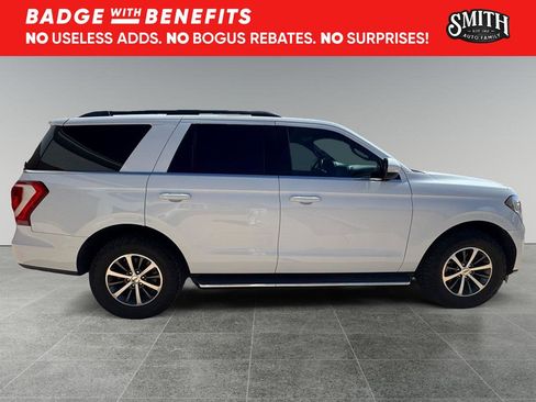 Used 2020 Ford Expedition XLT w/ Equipment Group 202A image 9