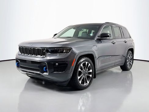 Used 2022 Jeep Grand Cherokee Overland w/ Advanced Protech Group III image 1