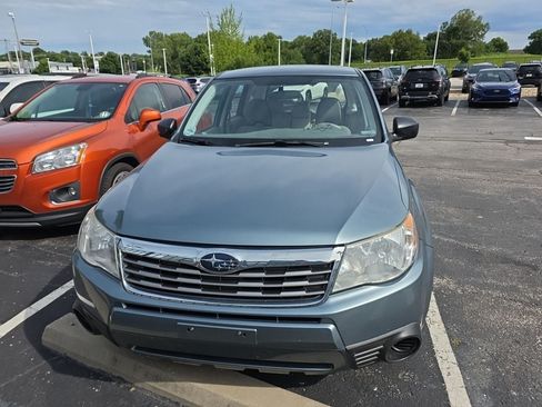 Used 2010 Subaru Forester 2.5X w/ Popular Equipment Group 1A AWD/4WD image 3