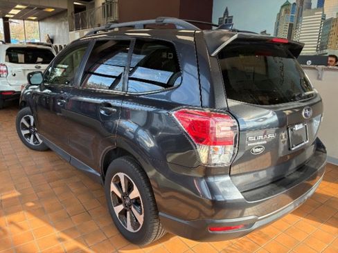 Used 2017 Subaru Forester 2.5i Limited image 7