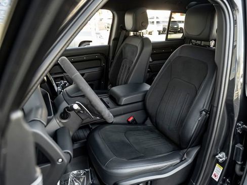 Used 2024 Land Rover Defender 110 Carpathian Edition image 13