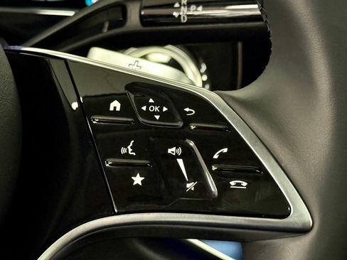 Used 2025 Mercedes-Benz E 450 4MATIC All-Terrain Wagon image 29