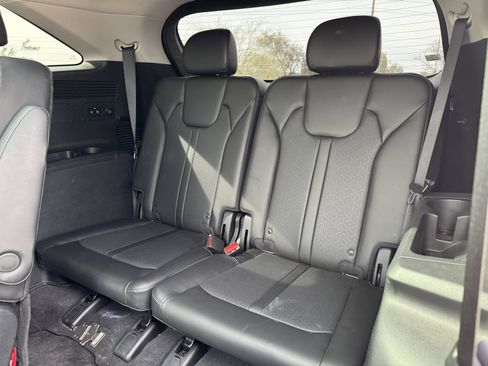 Certified 2023 Kia Sorento SX image 14