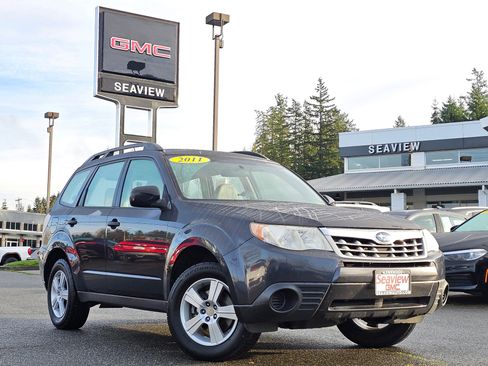 Used 2011 Subaru Forester 2.5X w/ Alloy Wheel Value Pkg image 1