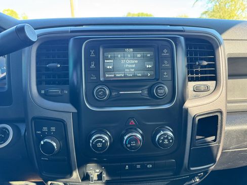 Used 2017 RAM 2500 Tradesman w/ Chrome Appearance Group image 14
