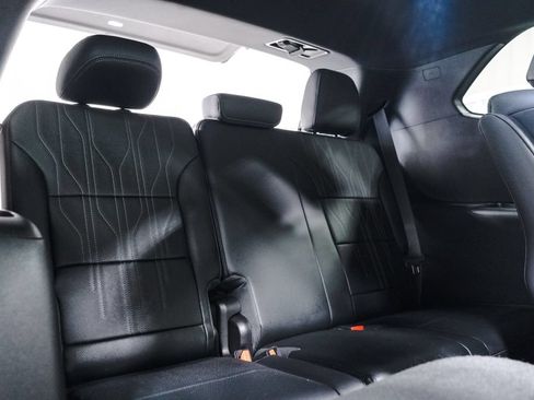 Used 2026 Buick Enclave Avenir w/ LPO, Floor Liner Package AWD/4WD image 34