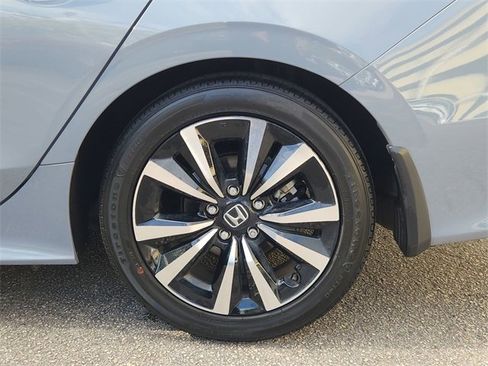 Used 2024 Honda Civic EX image 31