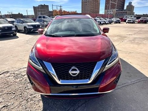 Certified 2024 Nissan Murano Platinum w/ Cargo Package AWD/4WD image 2