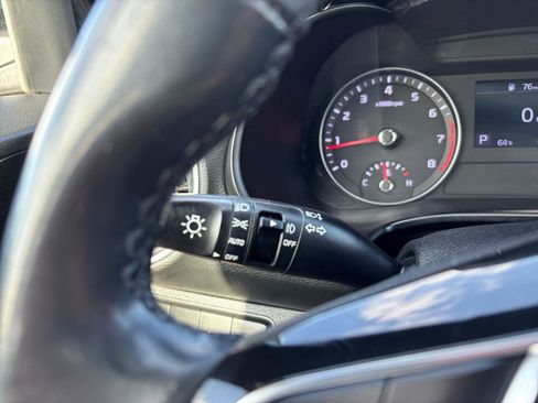 Used 2019 Kia Forte S w/ S Premium Package FWD image 28