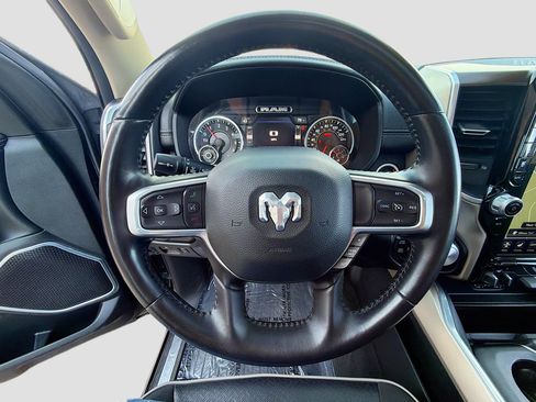 Used 2021 RAM 1500 Laramie AWD/4WD image 17