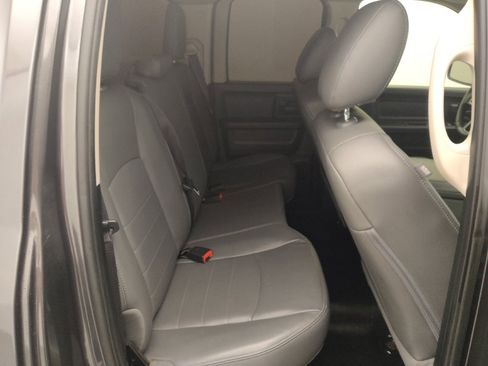 Used 2018 RAM 1500 Tradesman image 19