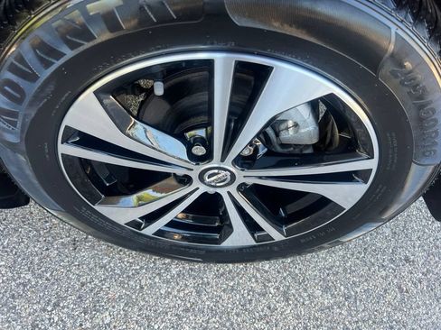 Used 2020 Nissan Sentra SV w/ Trunk Package FWD image 39