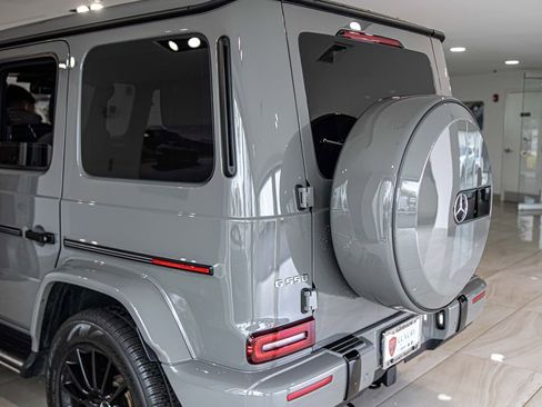 Used 2021 Mercedes-Benz G 550 image 14