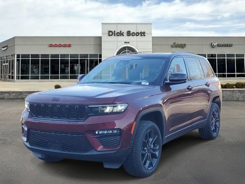 New 2025 Jeep Grand Cherokee Limited image 2