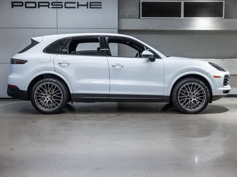 Certified 2023 Porsche Cayenne Platinum Edition w/ Premium Package Plus image 9