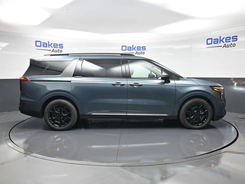 New 2026 Kia Carnival SX Prestige image 9