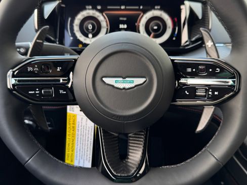 New 2025 Aston Martin Vanquish image 15