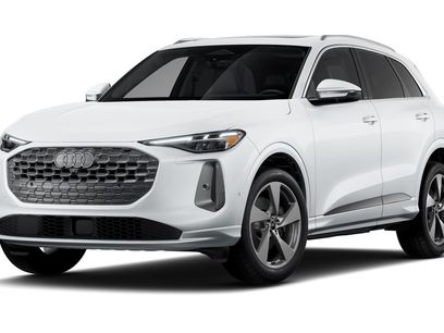 Certified 2025 Audi Q5 Premium Plus w/ Premium Plus